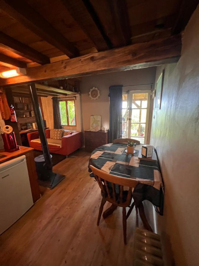 Cabane Dans Les Bois Avec Vue Sur Les Pyrenees Saint-Laurent-de-Neste Exterior foto